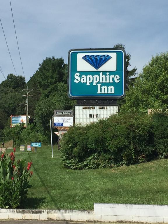 A Sapphire Inn Франклін Екстер'єр фото